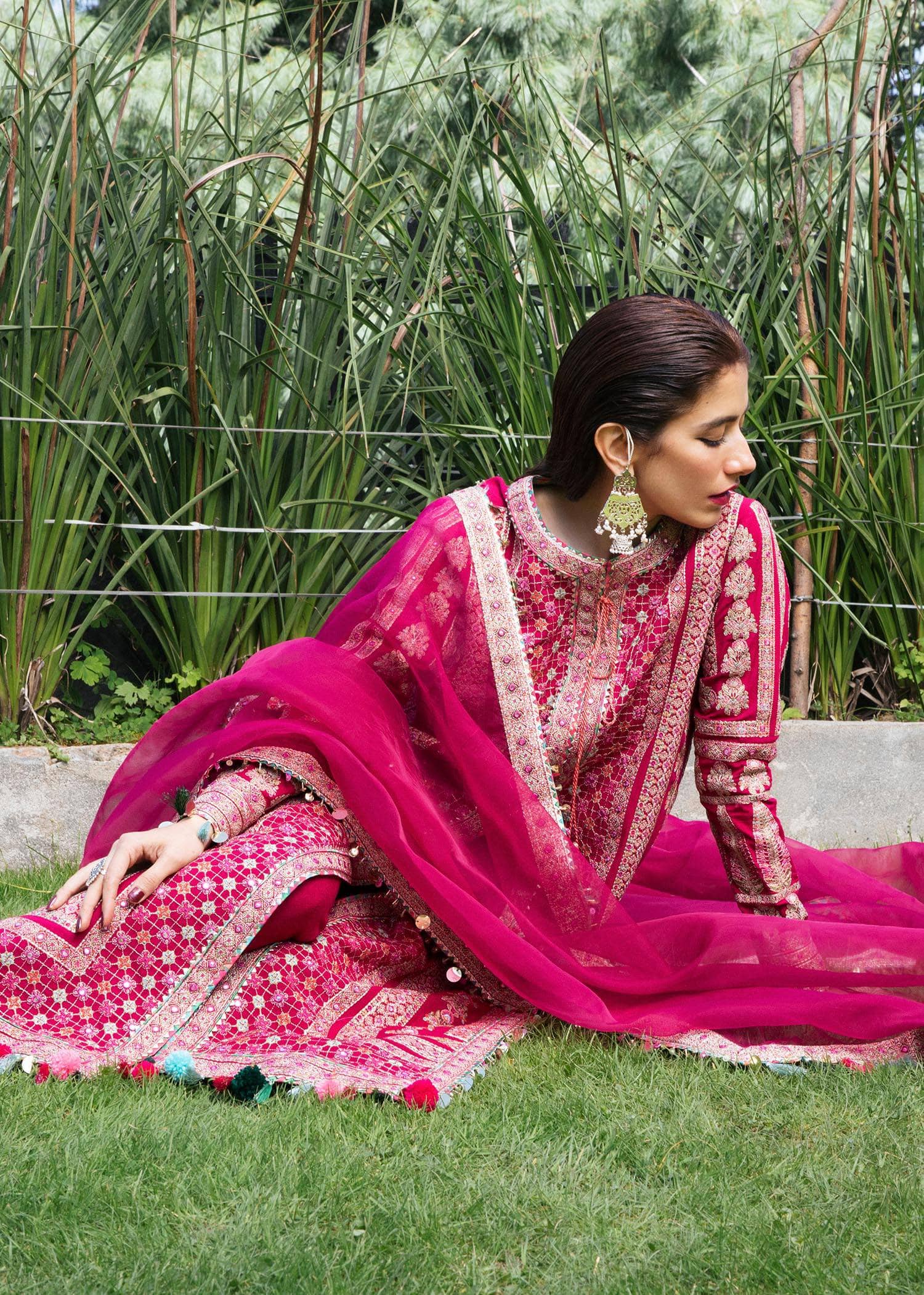 img_hussain_rehar_karandi_22_awwal_boutique