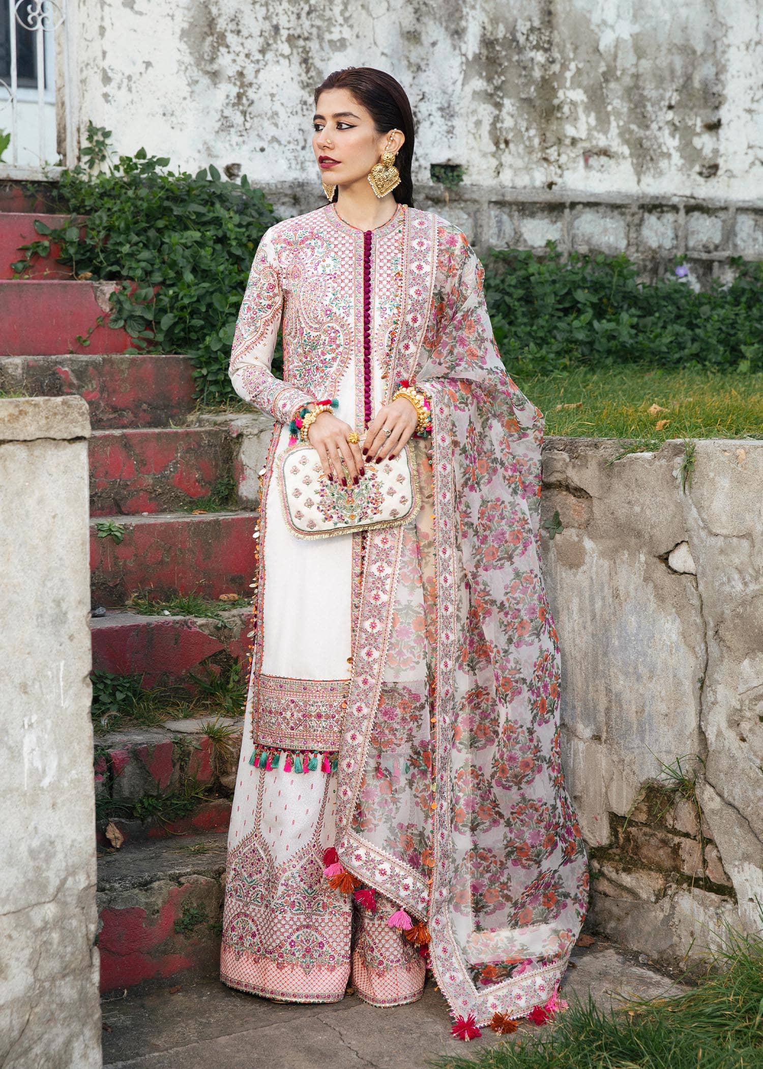 img_hussain_rehar_karandi_22_awwal_boutique