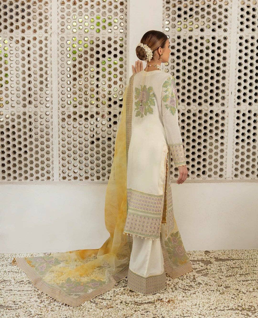 img_husain_rehar_luxury_lawn_2021_awwal_boutique