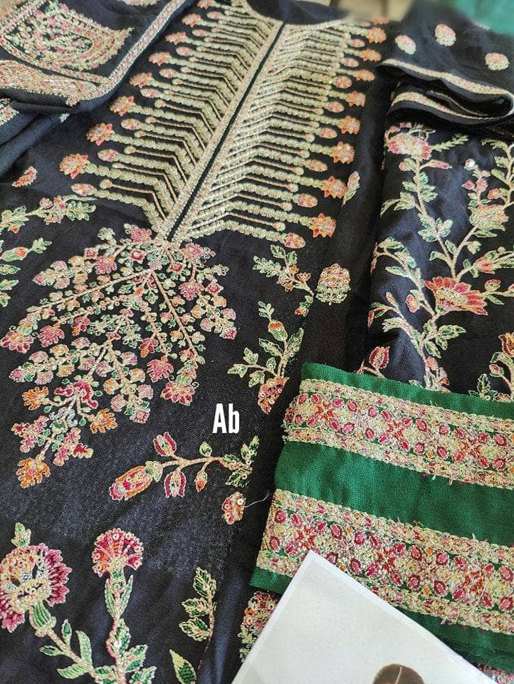 img_hussain_rehar_karandi_awwal_boutique