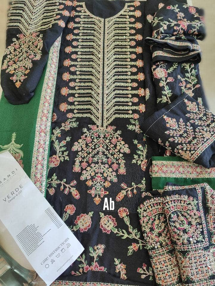 img_hussain_rehar_karandi_awwal_boutique