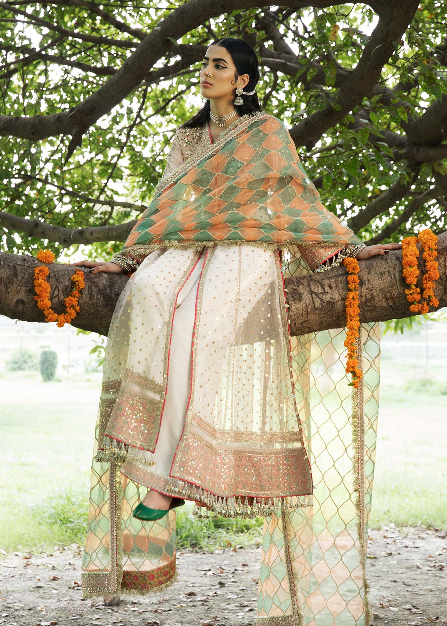 img_hussain_rehar_paar_awwal_boutique