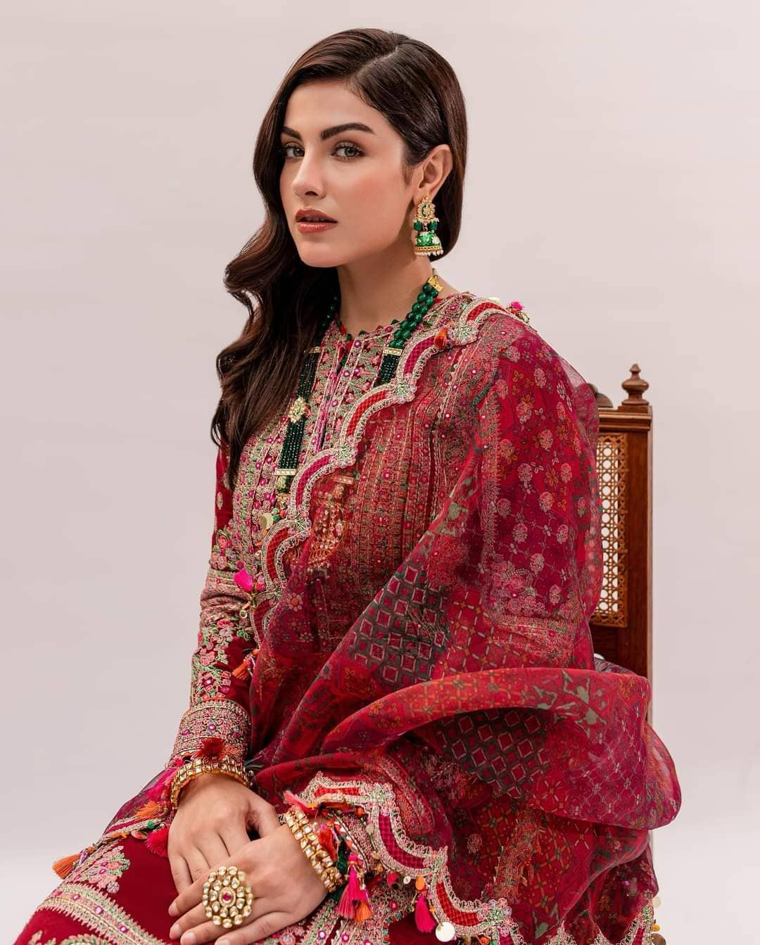img_hussain_rehar_karandi_22_awwal_boutique