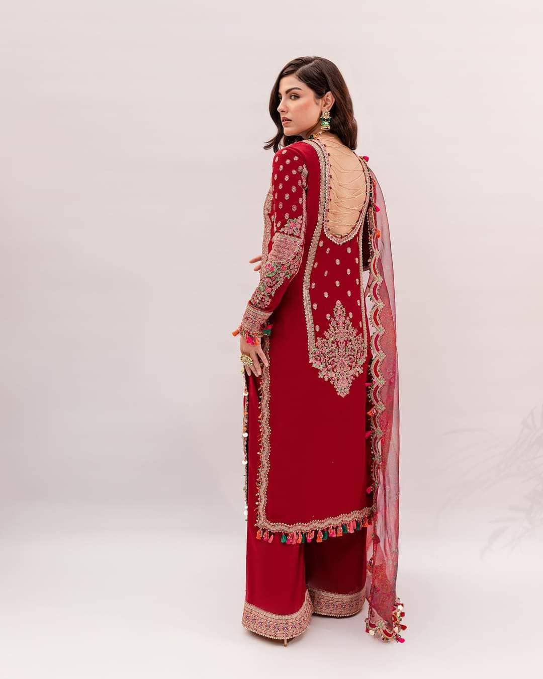 img_hussain_rehar_karandi_22_awwal_boutique