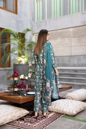 img_identics_by_regalia_awwal_boutique