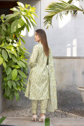img_identics_by_regalia_awwal_boutique