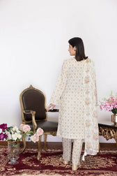 img_identics_by_regalia_awwal_boutique