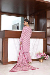 img_identics_by_regalia_awwal_boutique