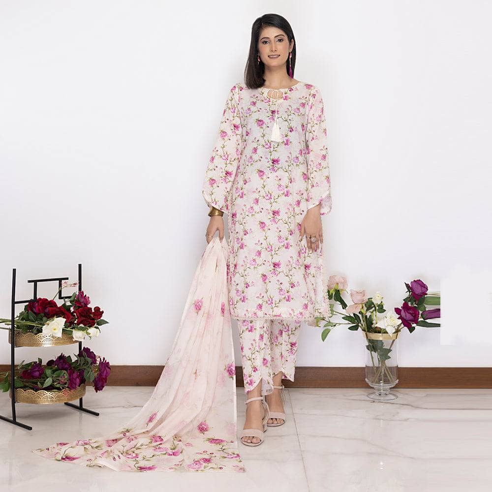 img_identics_by_regalia_awwal_boutique