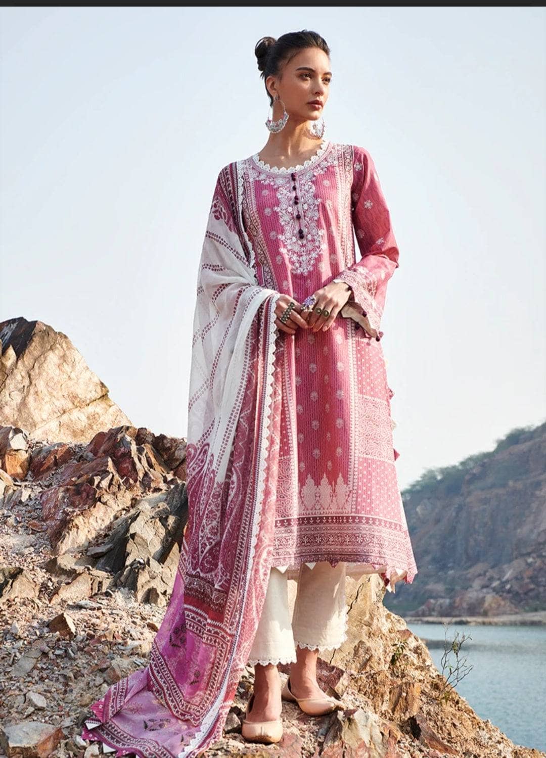 img_printkari_lawn_22_awwal_boutique