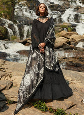 Img_image_lawnkari_lawn_23_awwal_boutique