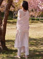 img_image_lawnkari_lawn_23_awwal_boutique