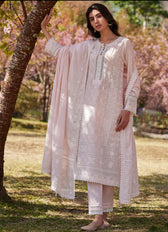 img_image_lawnkari_lawn_23_awwal_boutique