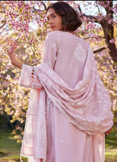 Img_image_lawnkari_23_awwal_boutique