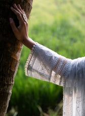 img_image_lawnkari_lawn_2021_awwal_boitique