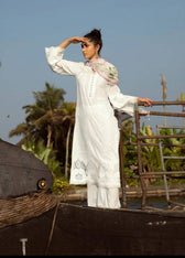 img_image_lawnkari_lawn_2021_awwal_boitique