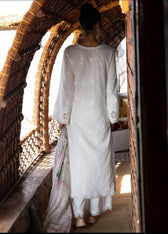 img_image_lawnkari_lawn_2021_awwal_boitique