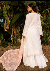img_image_lawnkari_lawn_2021_awwal_boitique
