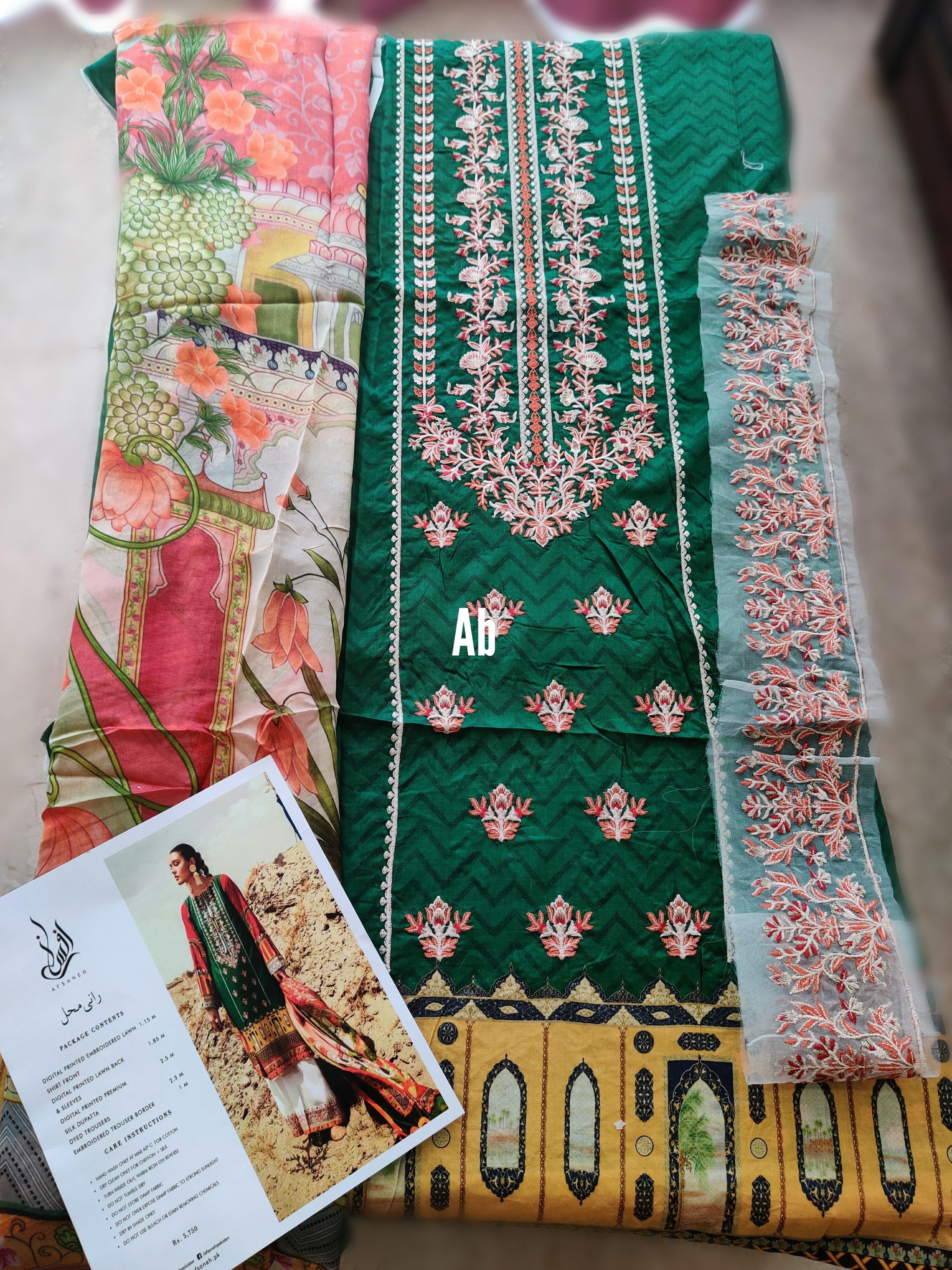 img_open_pics_afsaneh_lawn_awwal_boutique