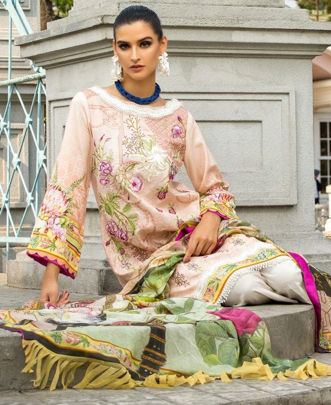 img_sarang_lawn_by_ittehad_awwal_boutique