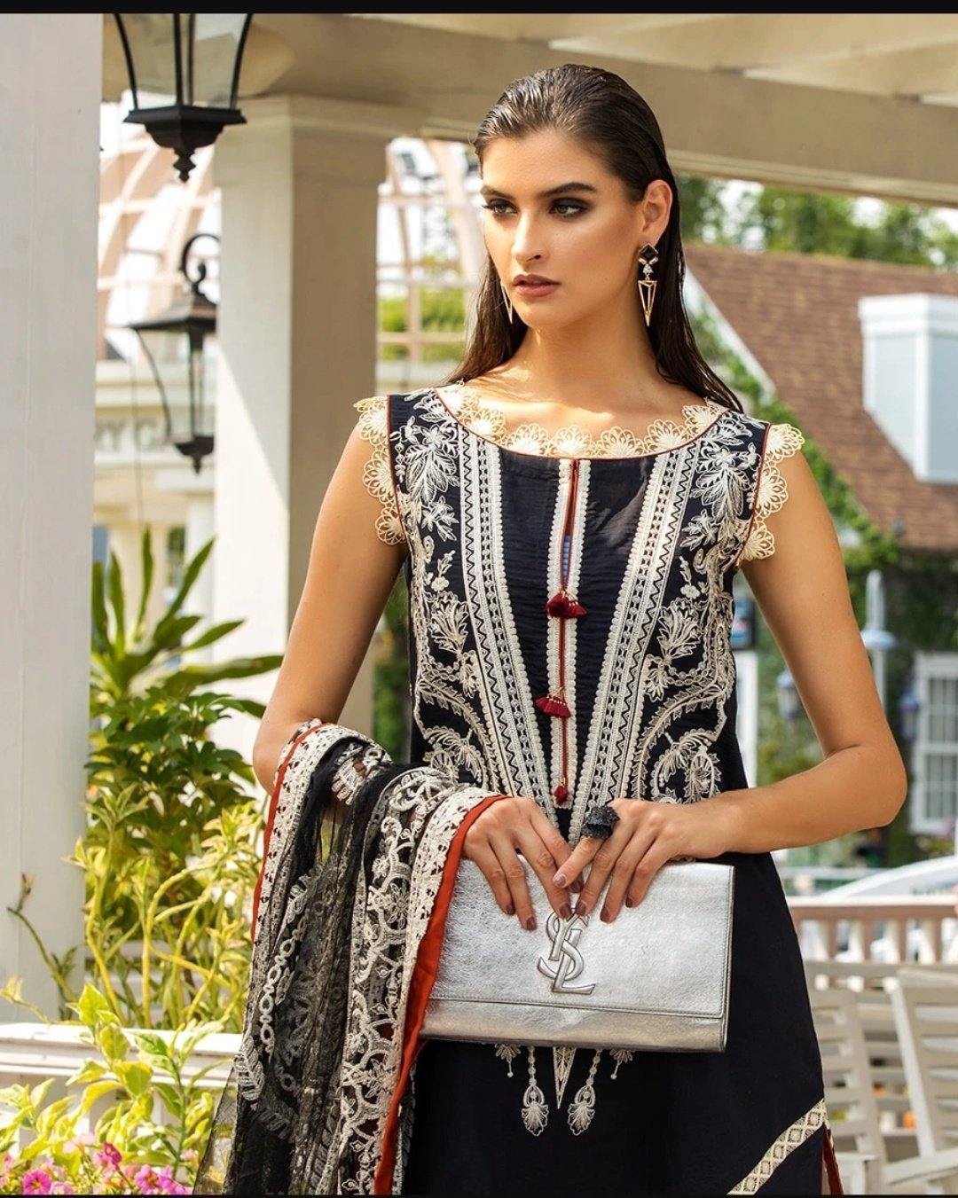 img_sarang_lawn_by_ittehad_awwal_boutique