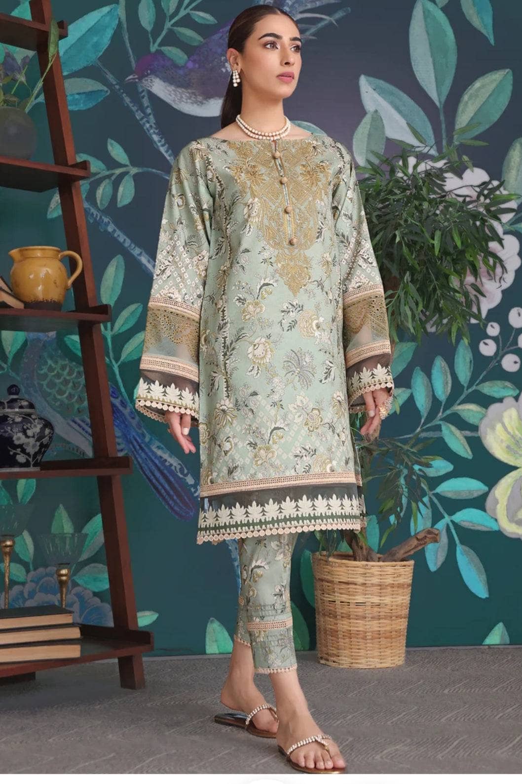 img_jade_flora_lawn_22_awwal_boutique