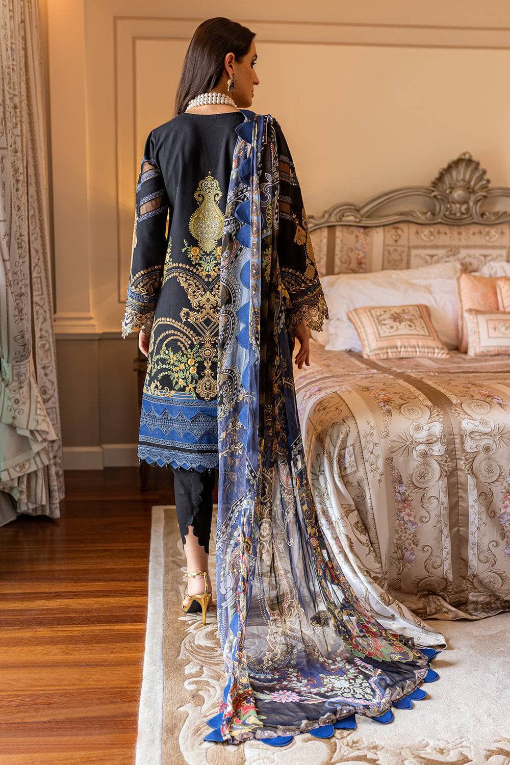 img_jade_bliss_lawn_23_awwal_boutique