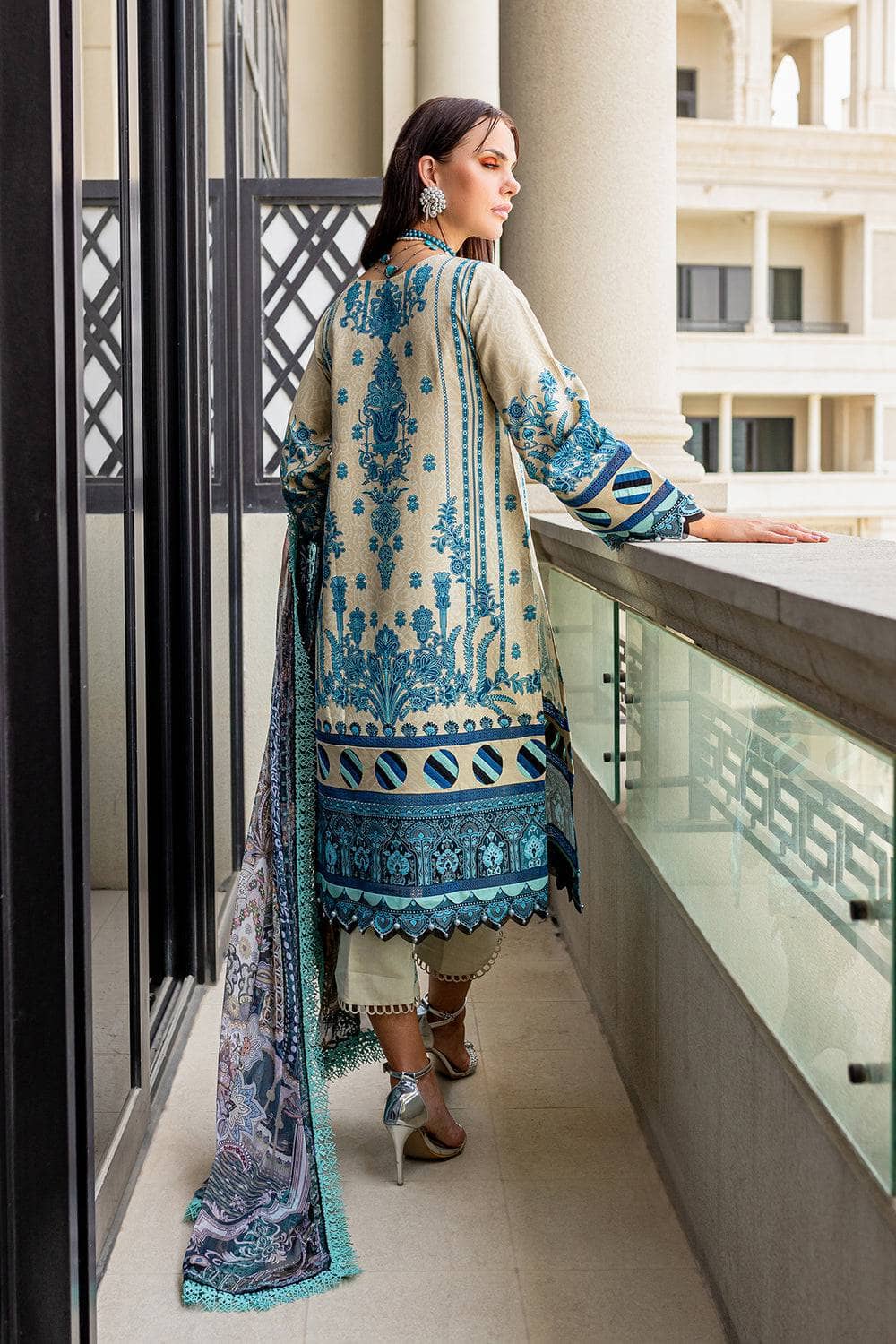 img_jade_bliss_lawn_23_awwal_boutique