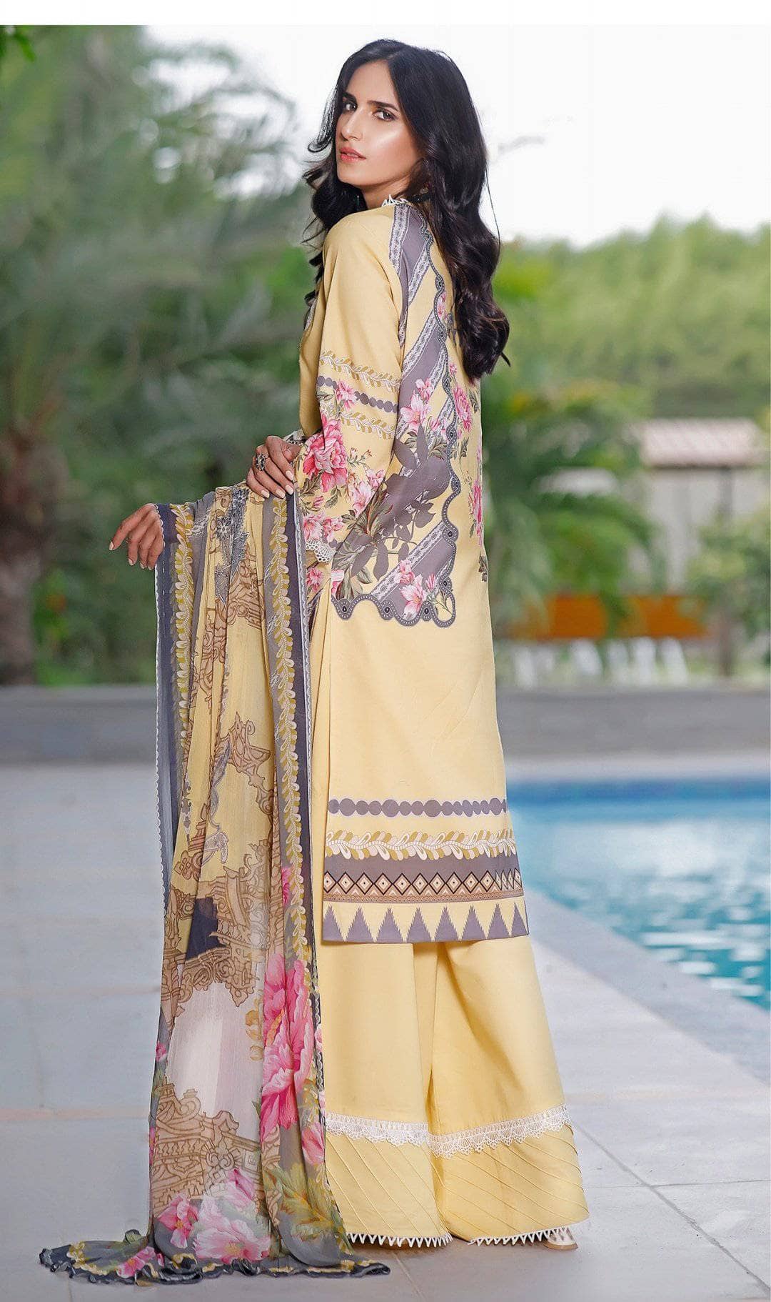 img_jade_urbane_embroidered_lawn_2021_awwal_boutique
