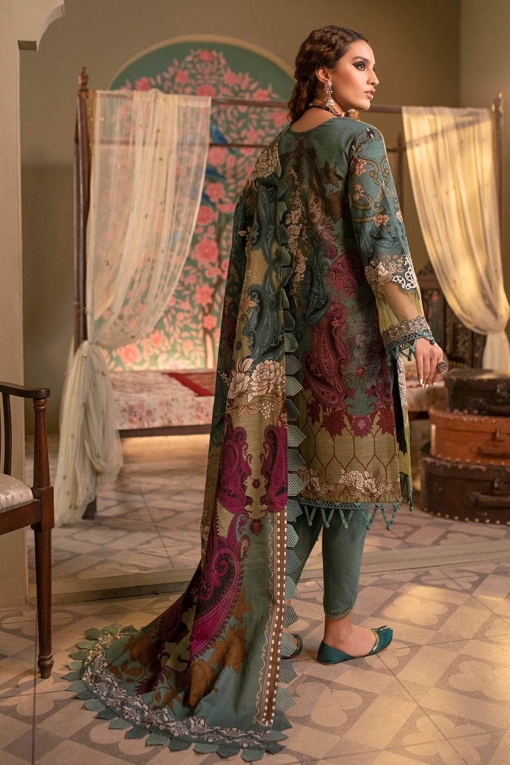 img_jade_grande_khaddar_prints_awwal_boutique