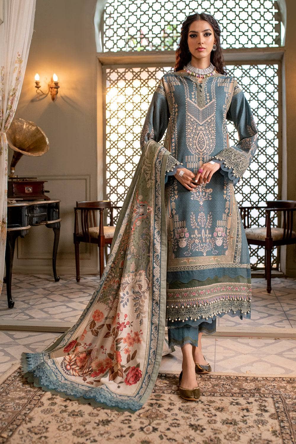 img_jade_grande_khaddar_prints_awwal_boutique