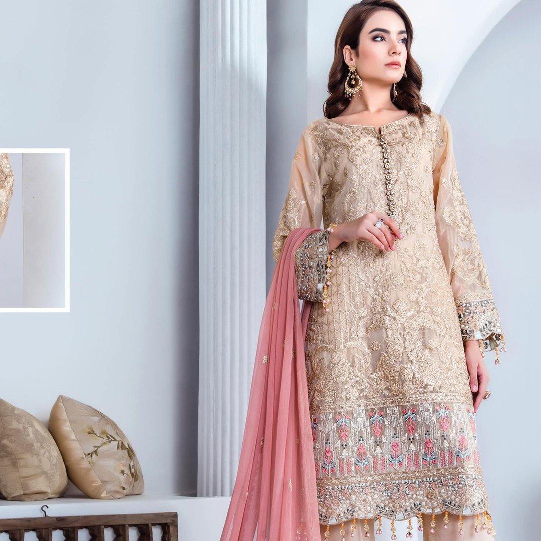 img_jannan_premium_embroidered_chiffon_awwal_boutique