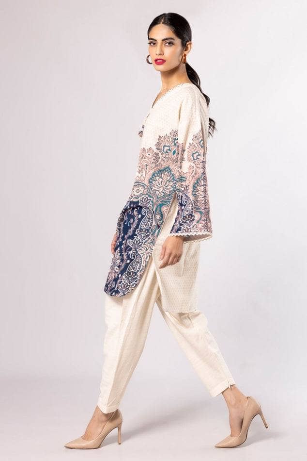 img_khaadi_winter_22_awwal_boutique