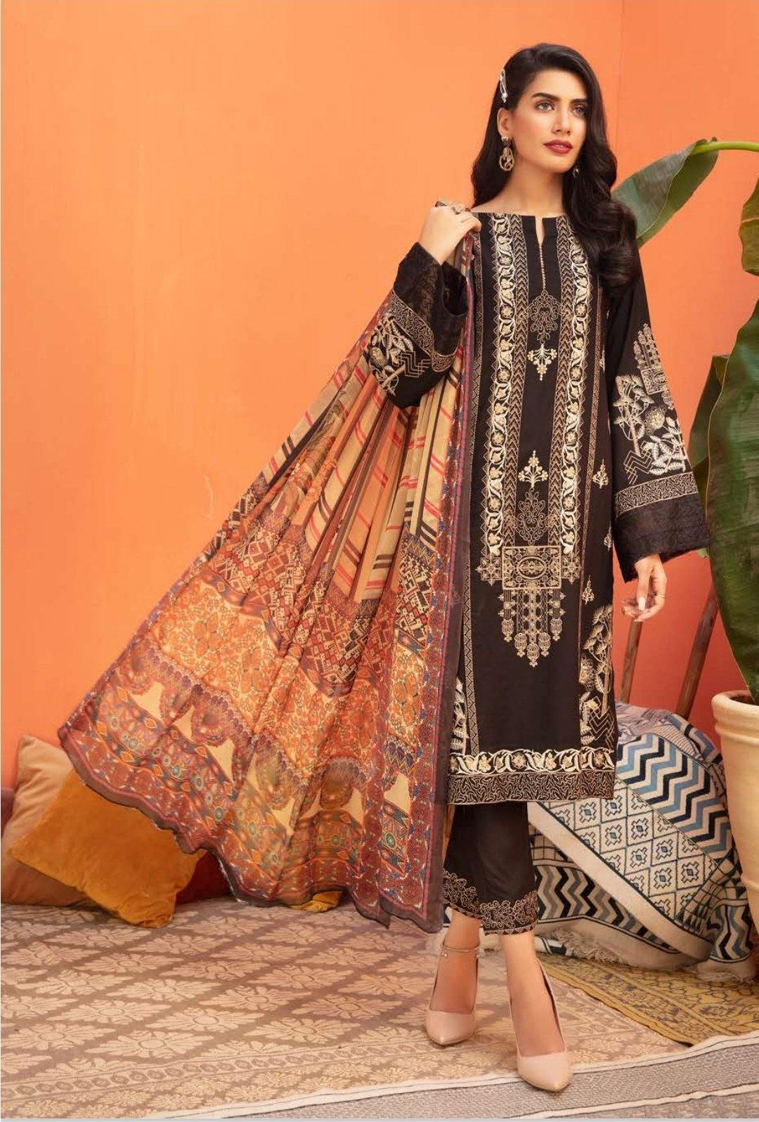 img_johra_zaib_leather_peach_woolen_shawl_collection_awwal_boutique
