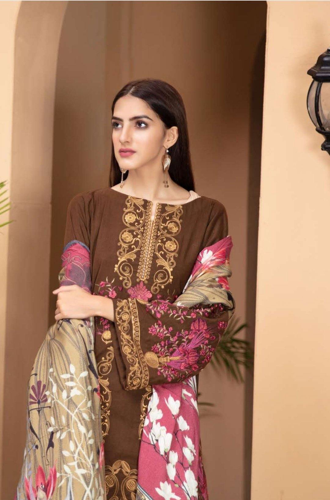 img_johra_jihan_leather_peach_woolen_shawl_collection_awwal_boutique