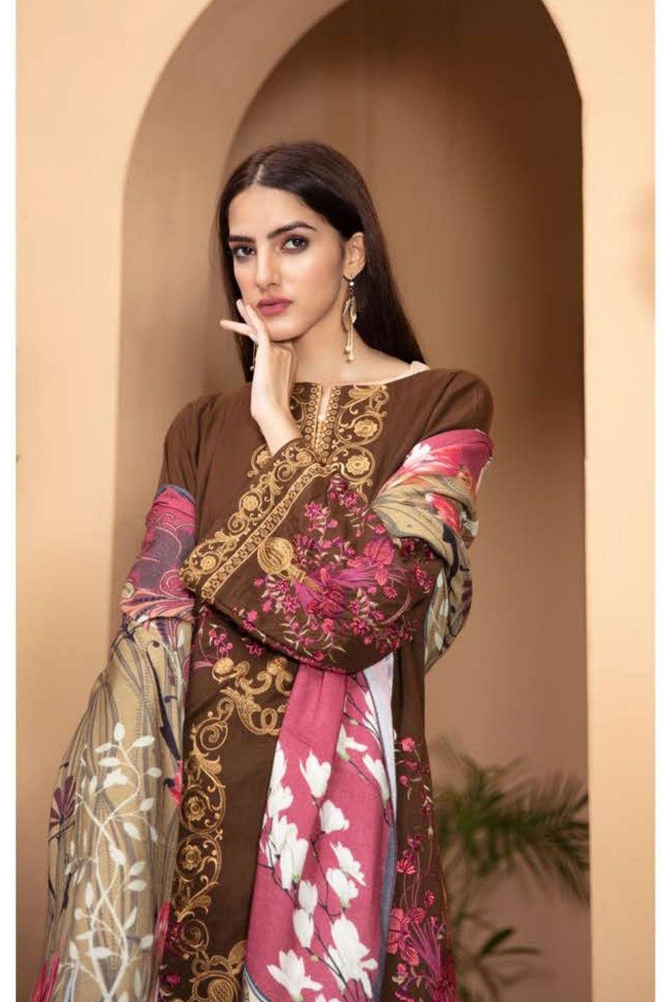 img_johra_jihan_leather_peach_woolen_shawl_collection_awwal_boutique