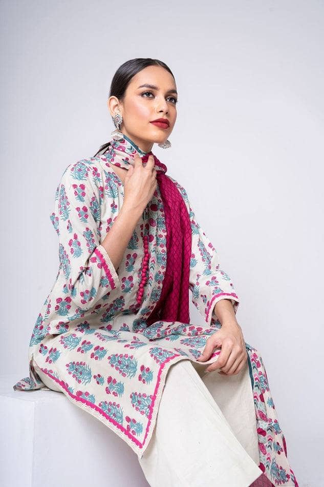 img_khaadi_lawn_22_awwal_boutique