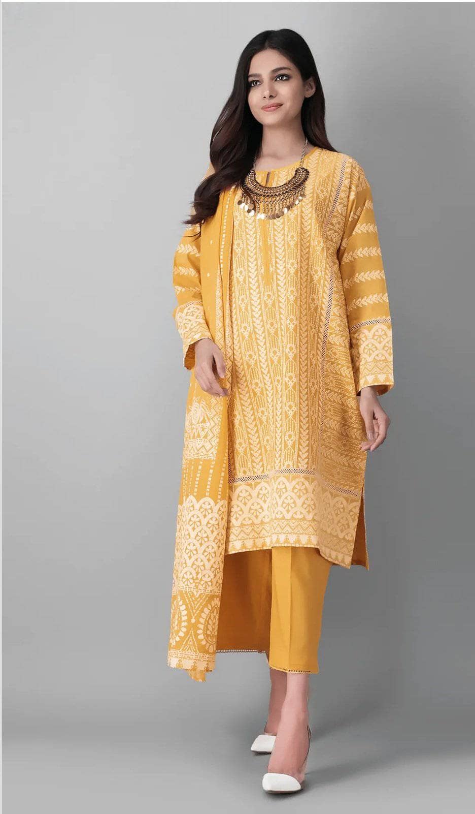 imh_khaadi_lawn_2021_awwal_boutique