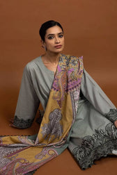 img_khaadi_lawn_23_awwal_boutique