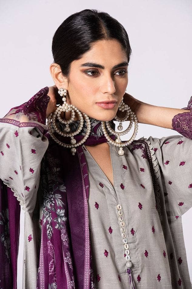 img_khaadi_lawn_23_awwal_boutique