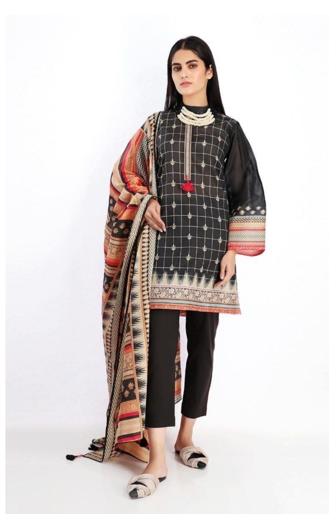 img_khaadi_lawn_2020_awwal_boutique