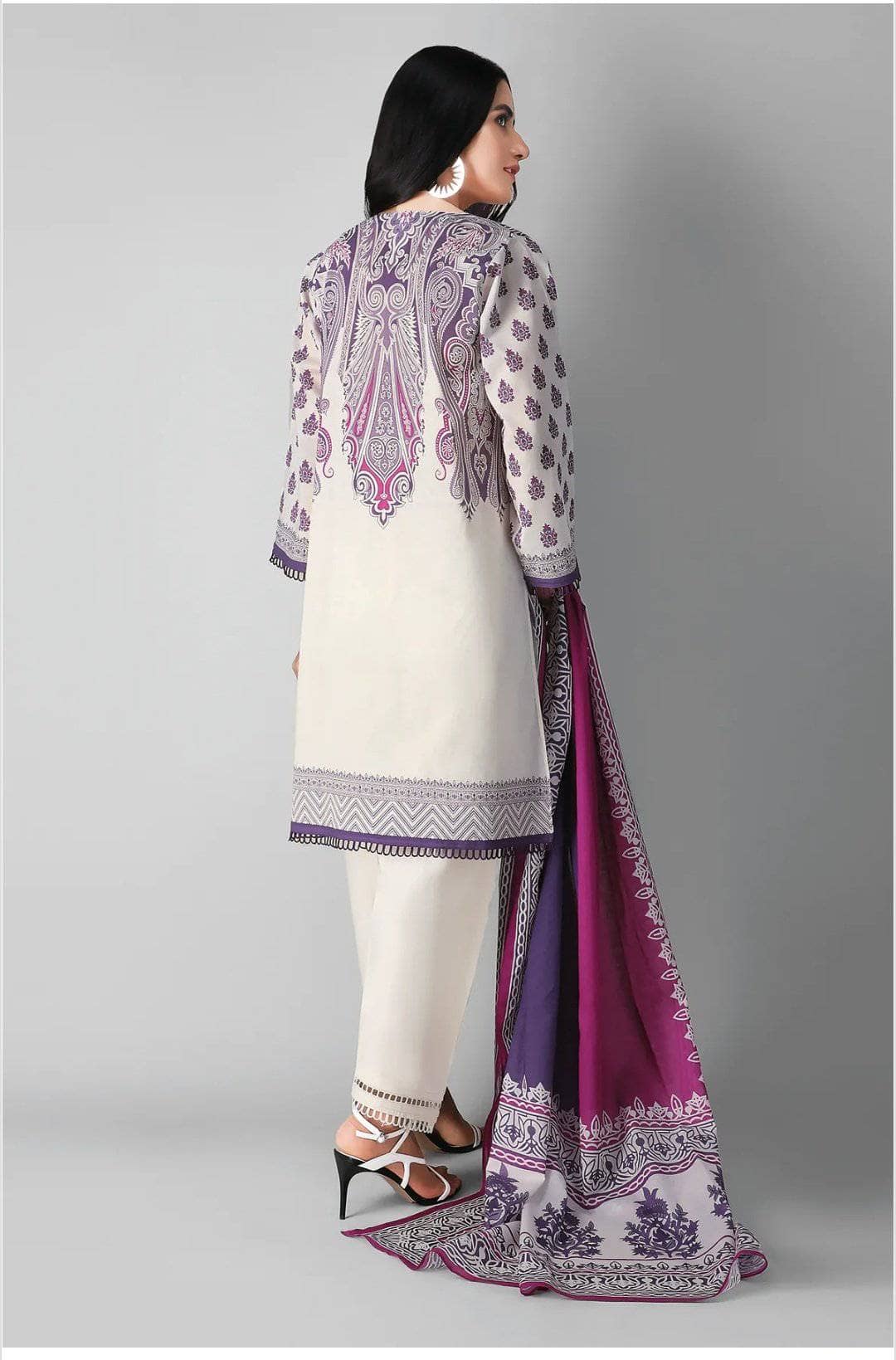 img_khaadi_lawn_2021_awwal_boutique