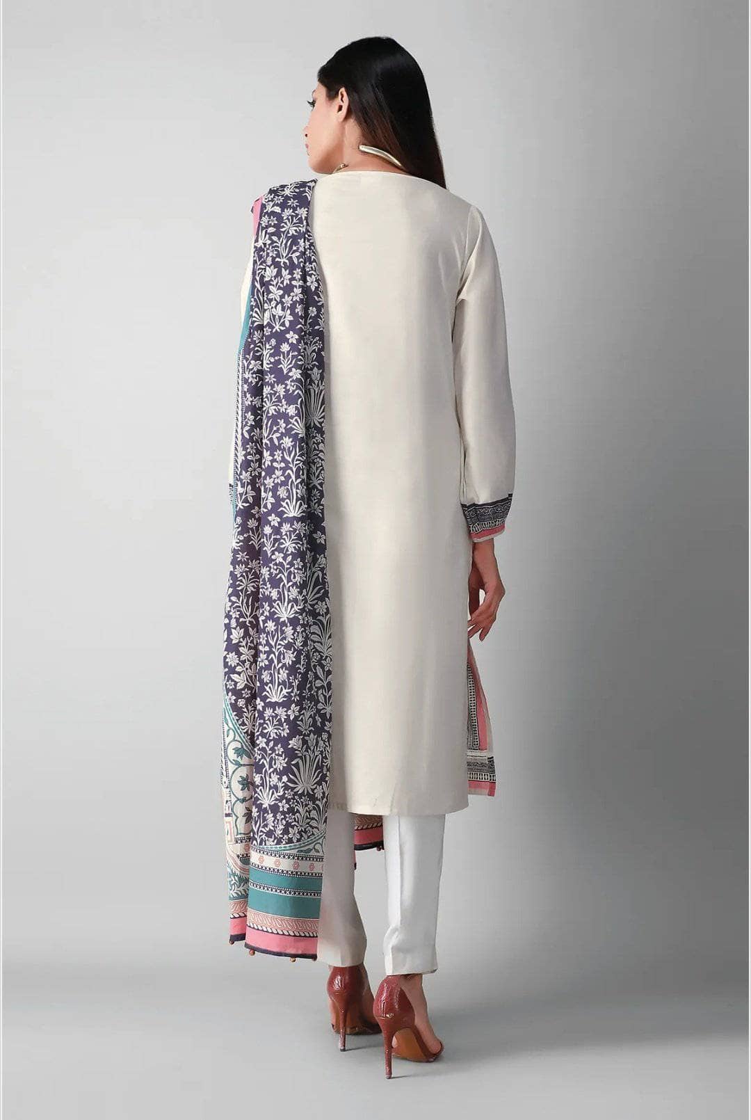 img_khaadi_lawn_2021_awwal_boutique