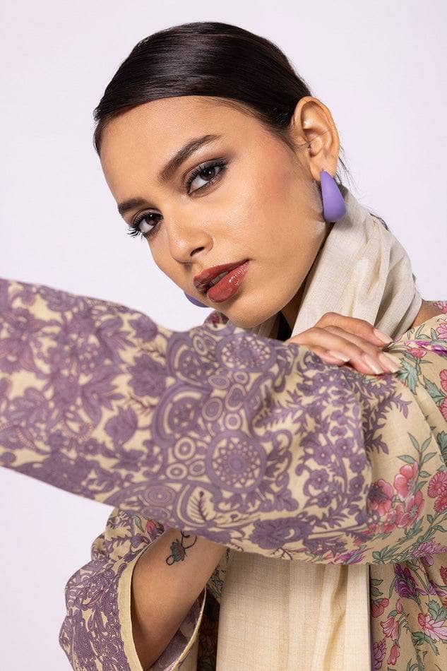 img_khaadi_lawn_23_awwal_boutique
