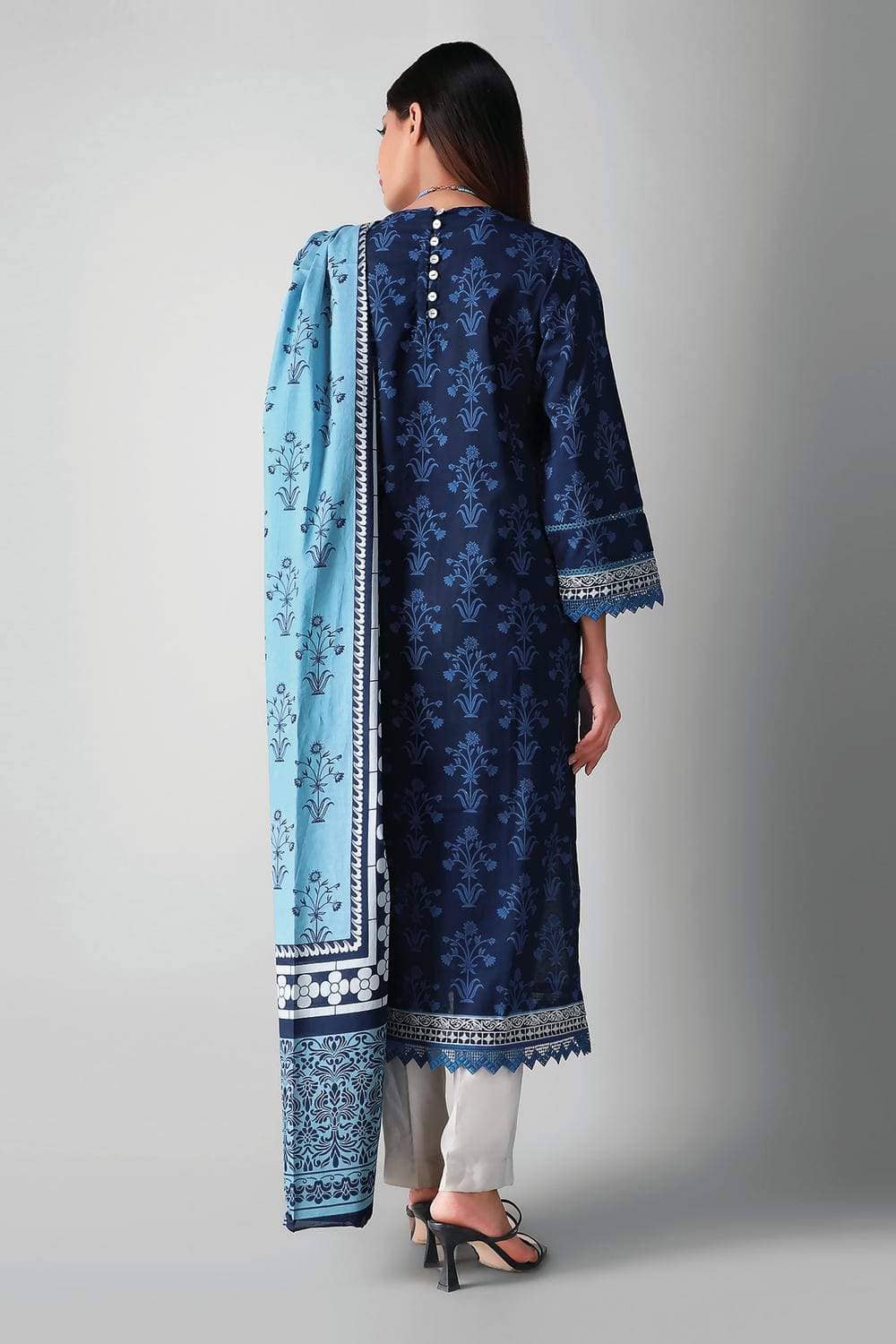 img_khaadi_lawn_2021_awwal_boutique