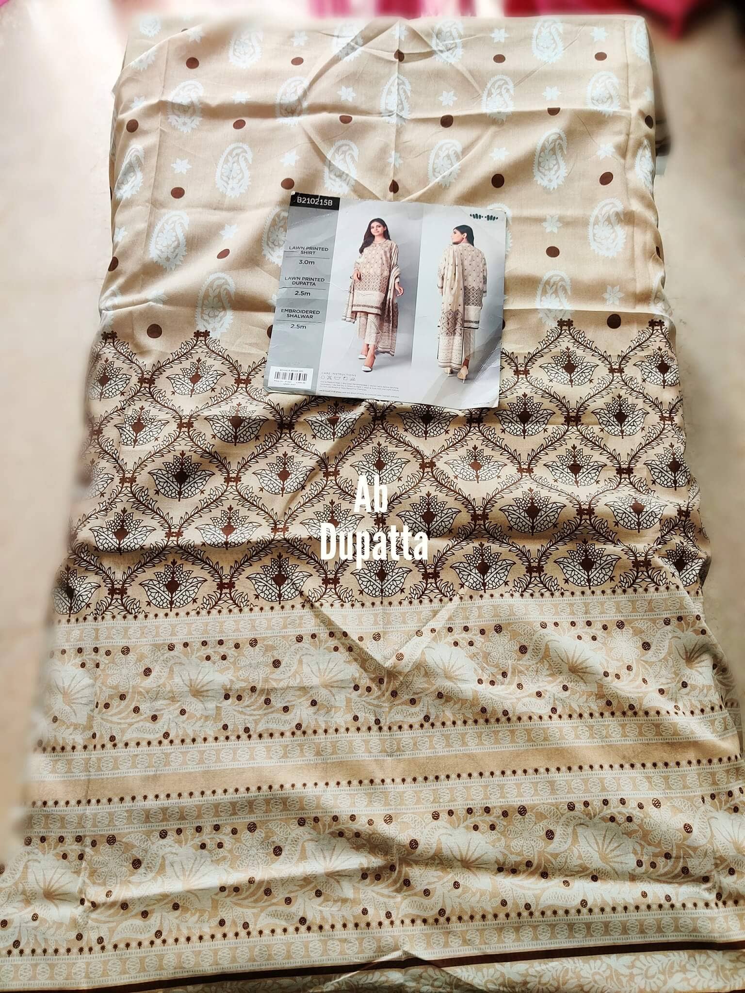 img_open_pics_khaadi_lawn_2021_awwal_boutique