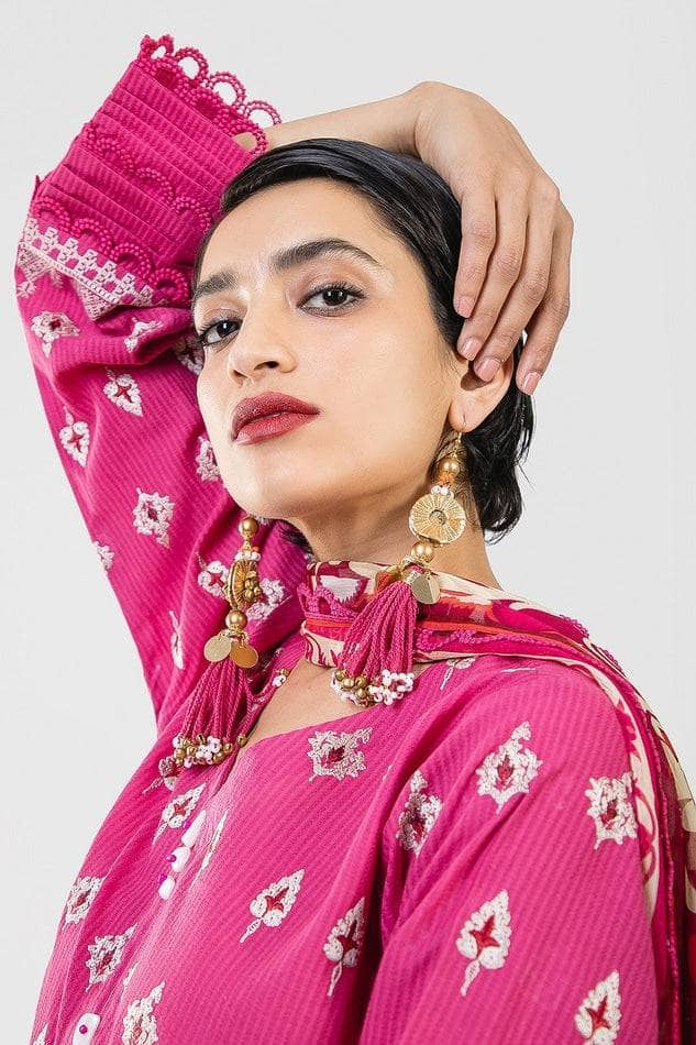 img_khaadi_lawn_22_awwal_boutique