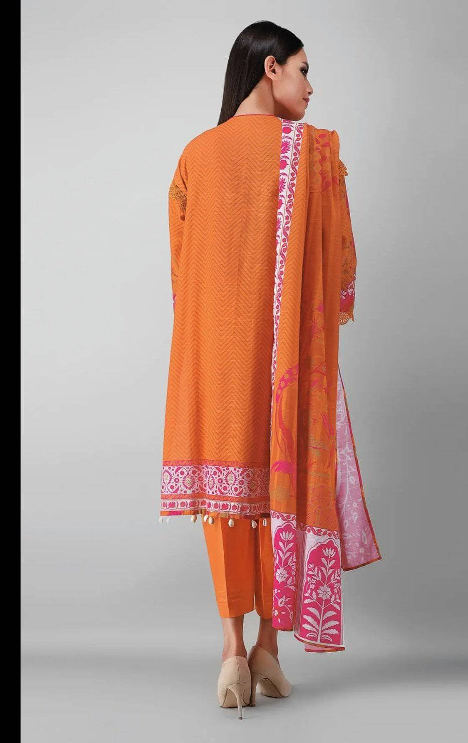 img_khaadi_khaddar_winter_pakistani_suits_awwal_boutique