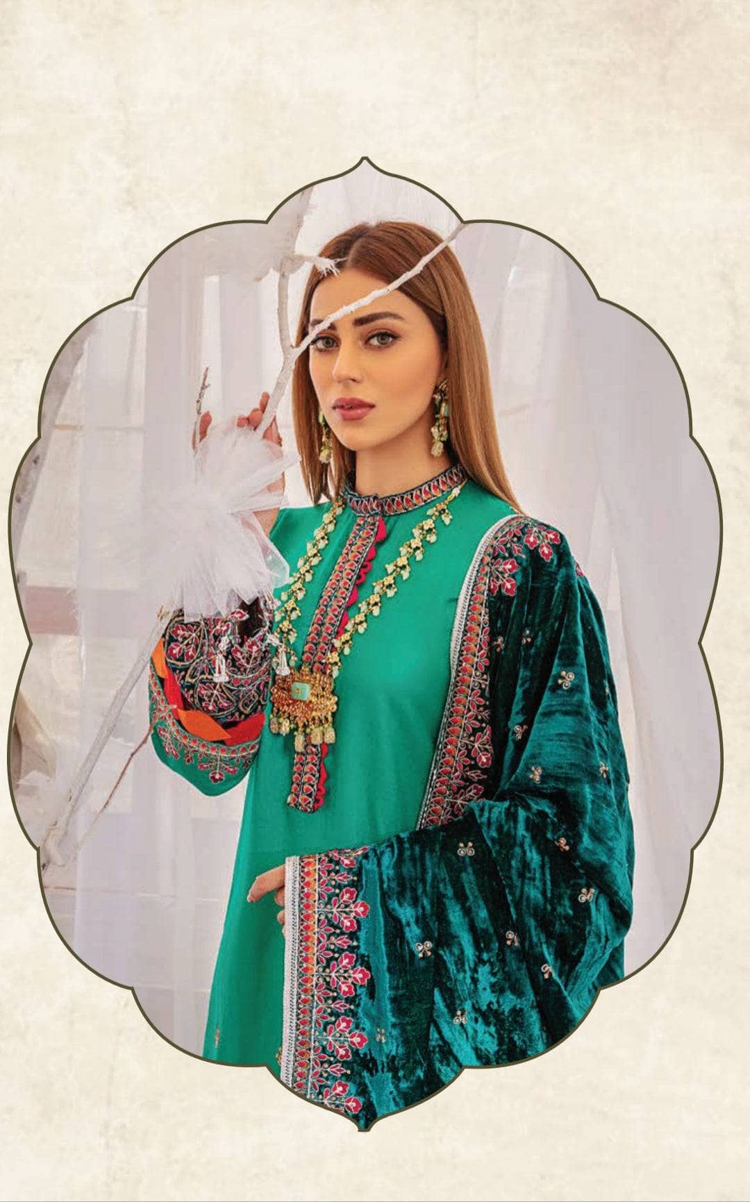 img_lavish_by_panache_velvet_embroidered_shawls_awwal_boutique