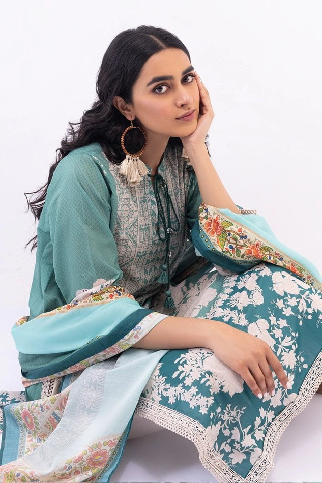 img_khaadi_lawn_22_awwal_boutique
